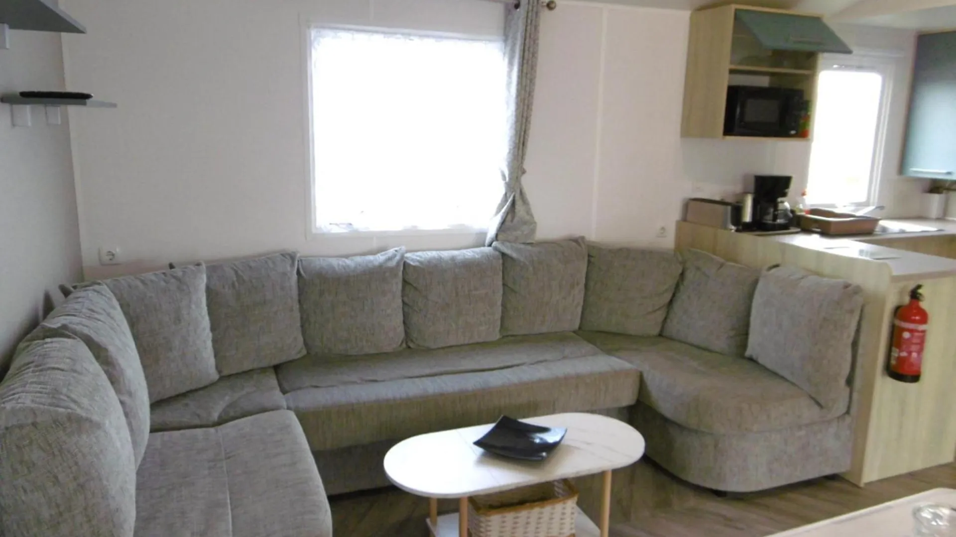 Mobile-Home 6 Personnes Dans Camping Avec Piscine - Acces Direct Plage - Maden Sarzeau 0*,  France
