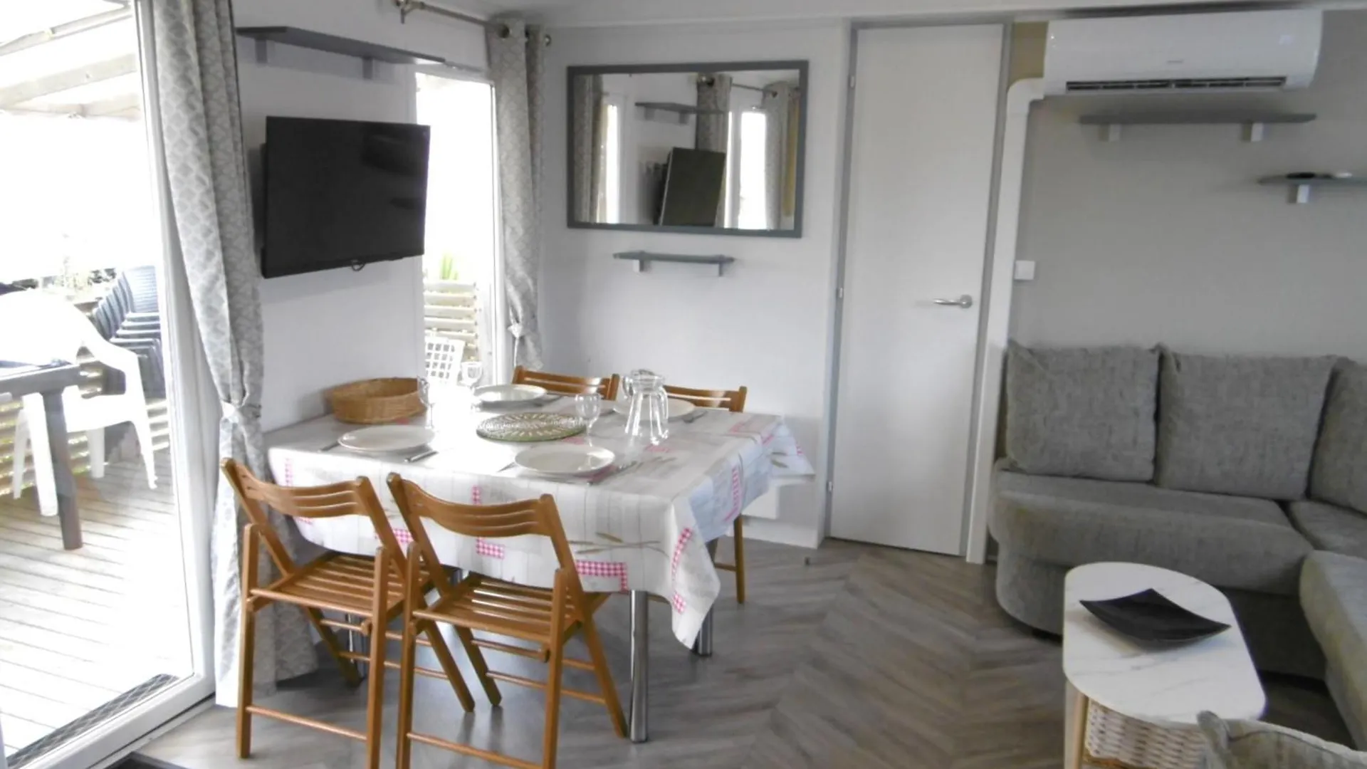 Appartement Mobile-Home 6 Personnes Dans Camping Avec Piscine - Acces Direct Plage - Maden Sarzeau France
